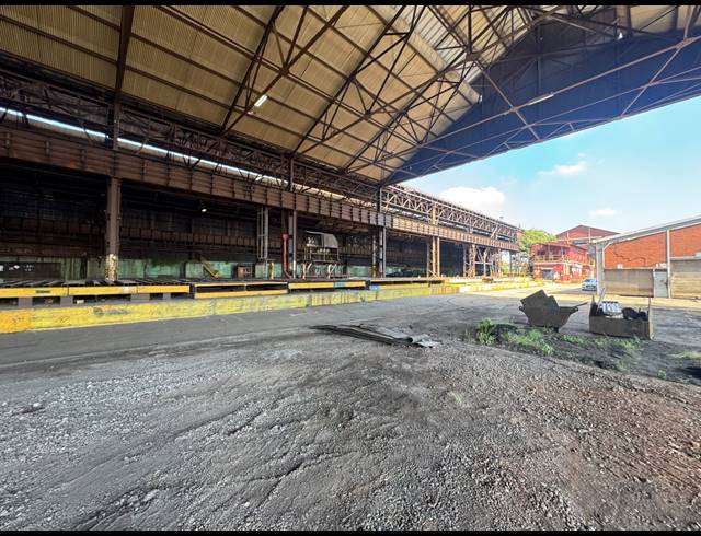 11,000M² INDUSTRIAL YARD TO LET IN PRETORIA INDUSTRIAL